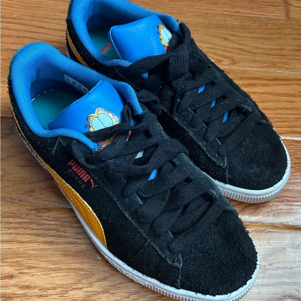 Garfield Puma Kids Sneakers in Black and Orange